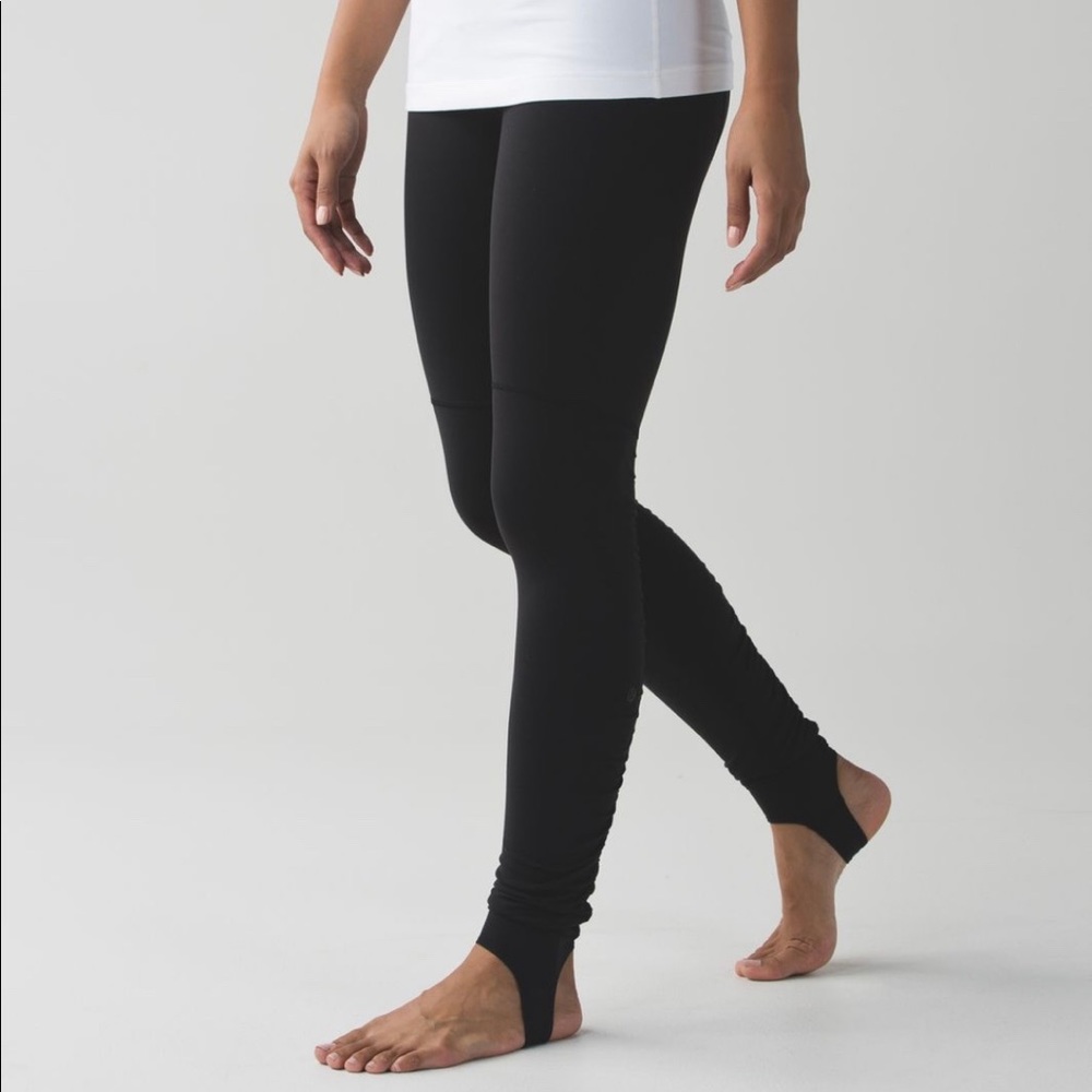 Lululemon Wunder Under with Stirrups